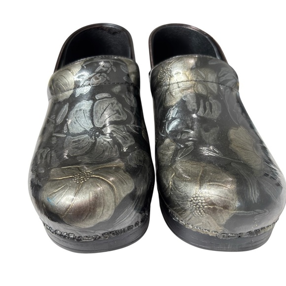 Dansko Clog Nursing Shoe Sz 38 US 7.5 / 8 Floral Black Patent Leather Slip-On - Picture 14 of 16